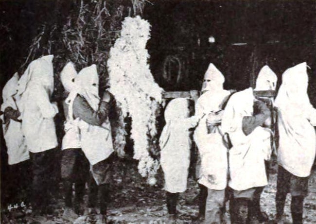 tarring-and-feathering-was-a-tactic-used-by-the-kkk-in-our-own-recent-history-photo-u1